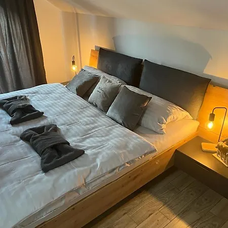 Hellene Snow Stary Smokovec Апартаменты