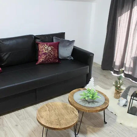 Hellene Snow Stary Smokovec Апартаменты