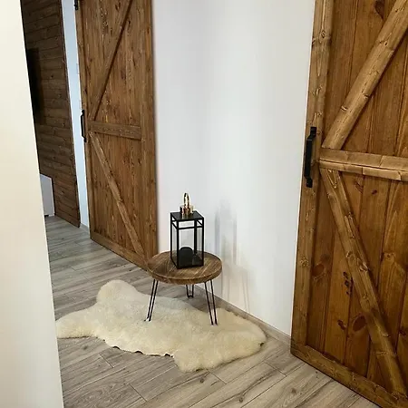 Hellene Snow Stary Smokovec