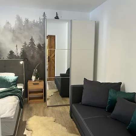 Hellene Snow Stary Smokovec